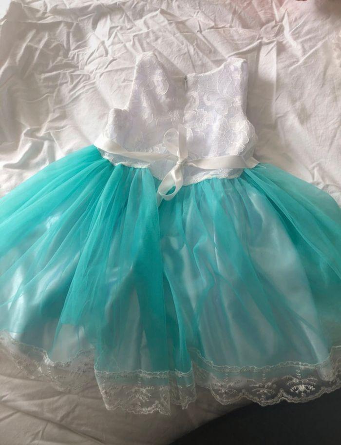 Robe soirée blanche et turquoise - photo numéro 2