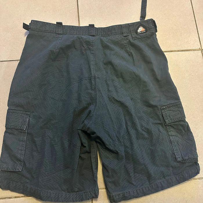 Short cargo Nike - photo numéro 3