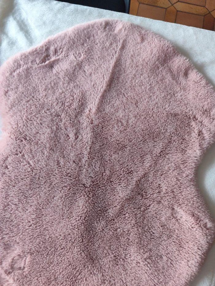 Tapis rose pour une chambre enfant tout doux neuf - photo numéro 7