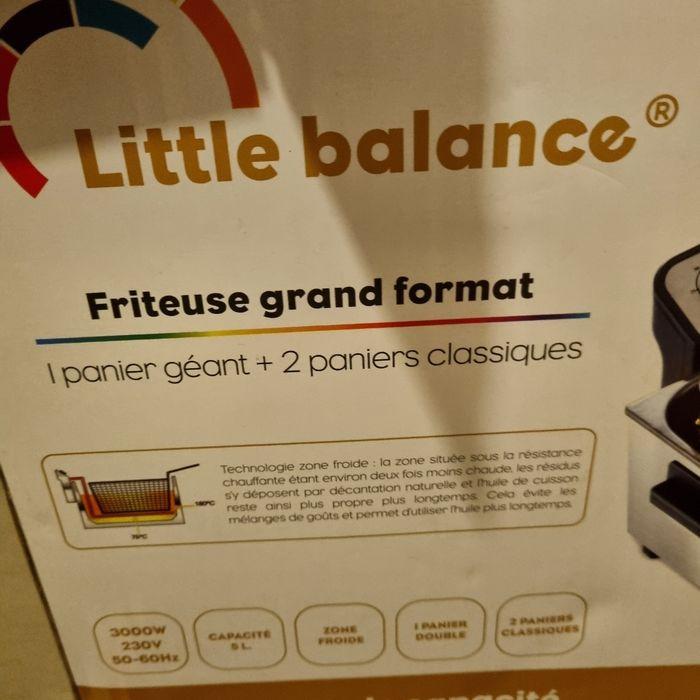 grande FRITEUSE 5 L   -  NEUF  ( 1 panier géant et 2 classiques ) - photo numéro 2