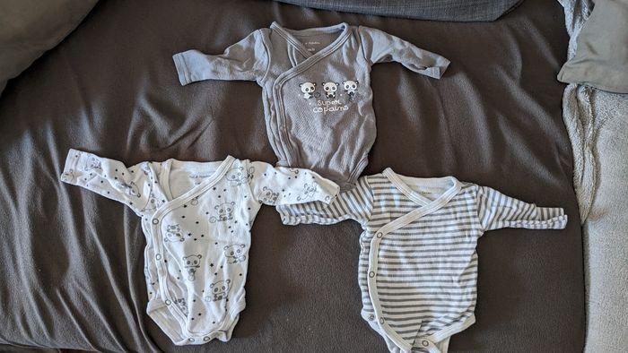 Lot vêtements naissance - photo numéro 8