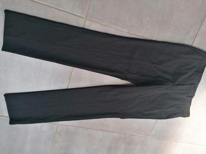 Pantalon costume,à pince. Taille 44. BRICE - photo numéro 3