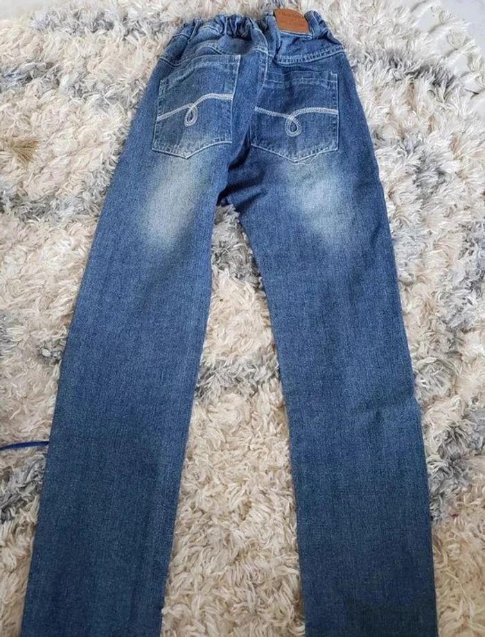 Jeans effet troué 12 ans - photo numéro 3