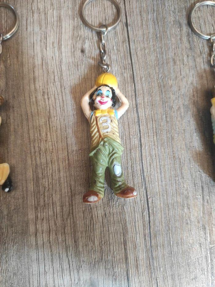 Lot de 6 porte-clés figurines clowns originaux - photo numéro 6