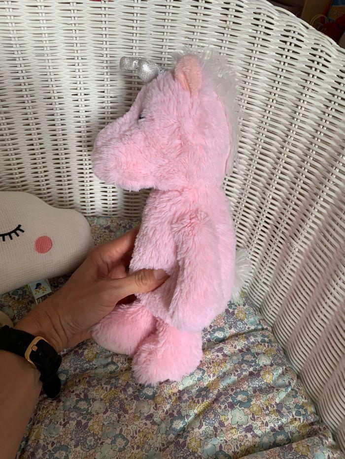 Jolie peluche licorne - photo numéro 2