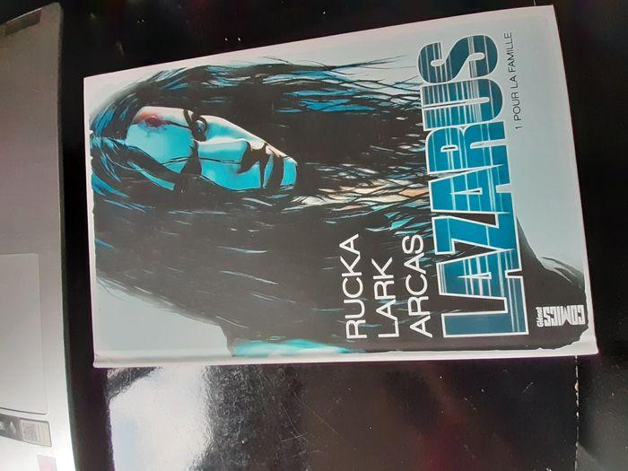 Lazarus tome 1 "Pour la Famille"