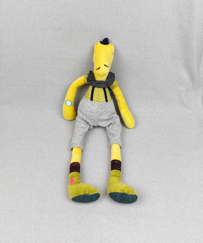 Peluche doudou crocodile jaune Ernest LES BROC & ROLL'S Moulin Roty 50 cm - photo numéro 1