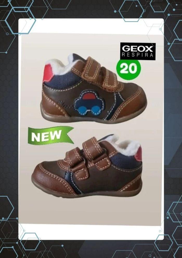 💦 Chaussures montantes premiers pas Geox neuves 20 - photo numéro 1