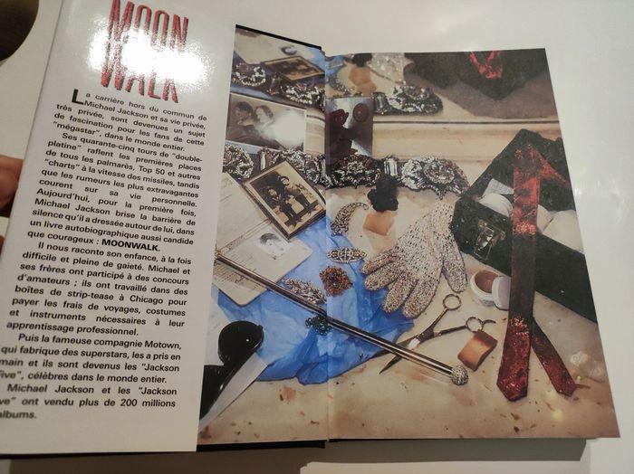 Livre Moon walk Michael Jackson collector - photo numéro 3