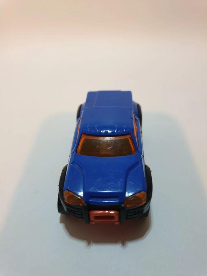 Hot Wheels 2013 Mega Duty Bleu/Orange - 1/64 - photo numéro 3