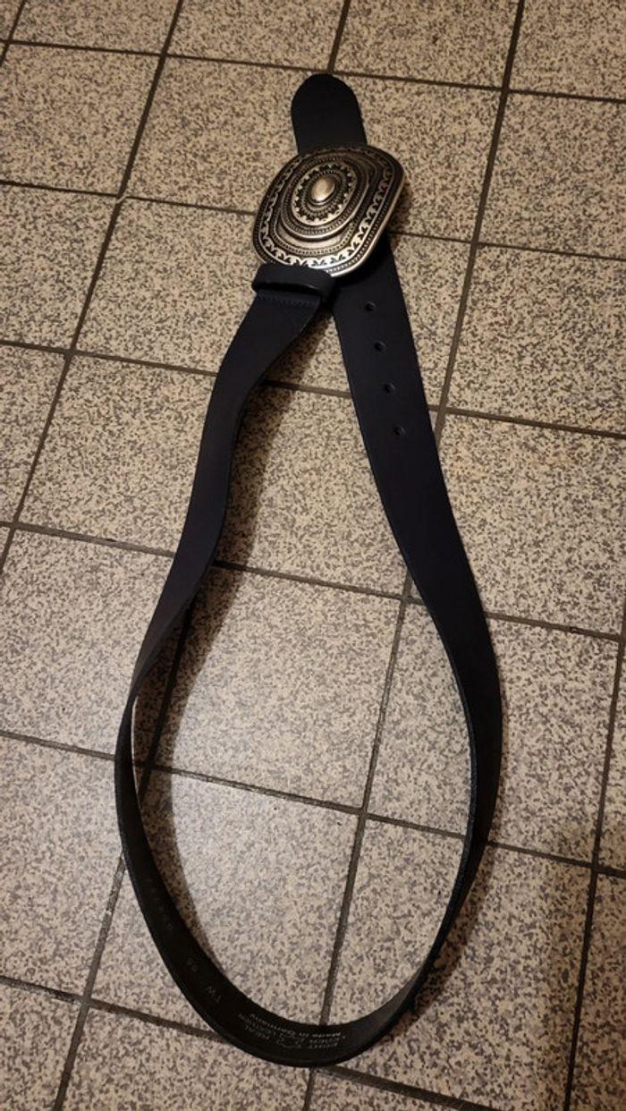 Ceinture noire - photo numéro 1