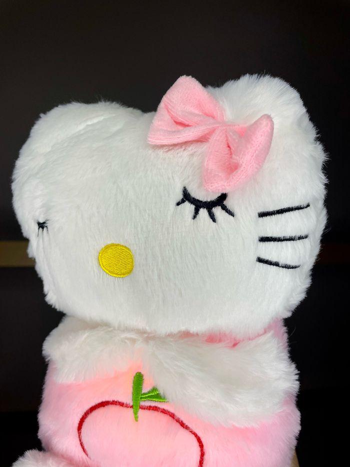 Peluche lumineuse respirante Hello Kitty - photo numéro 9