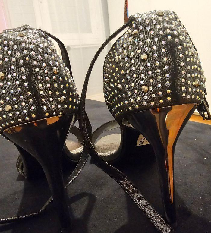 Chaussure strass - photo numéro 3