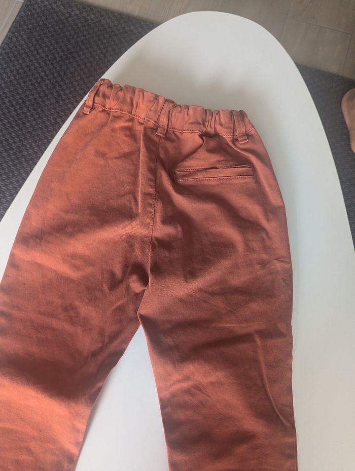 Pantalon Chino couleur rouille 10 ans parfait état - photo numéro 8