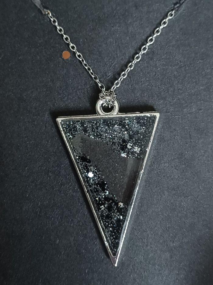 Chaine avec pendentif