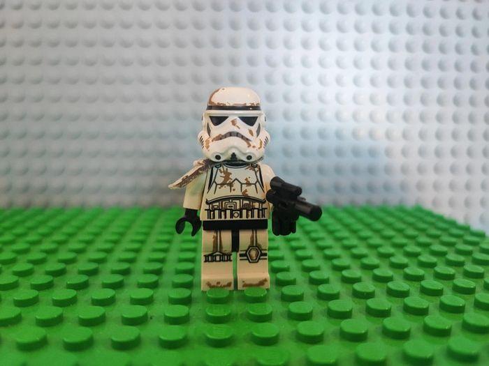 LEGO Star Wars Sandtrooper blanc Pauldron figurine - photo numéro 1