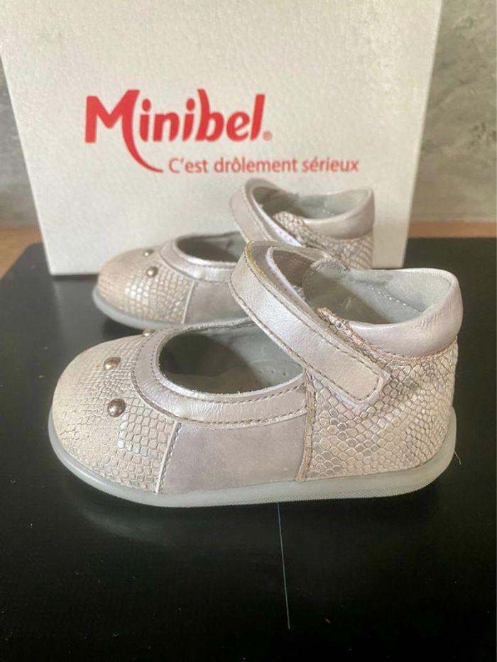 Chaussure fille en taille 20 marque Minibel - photo numéro 2