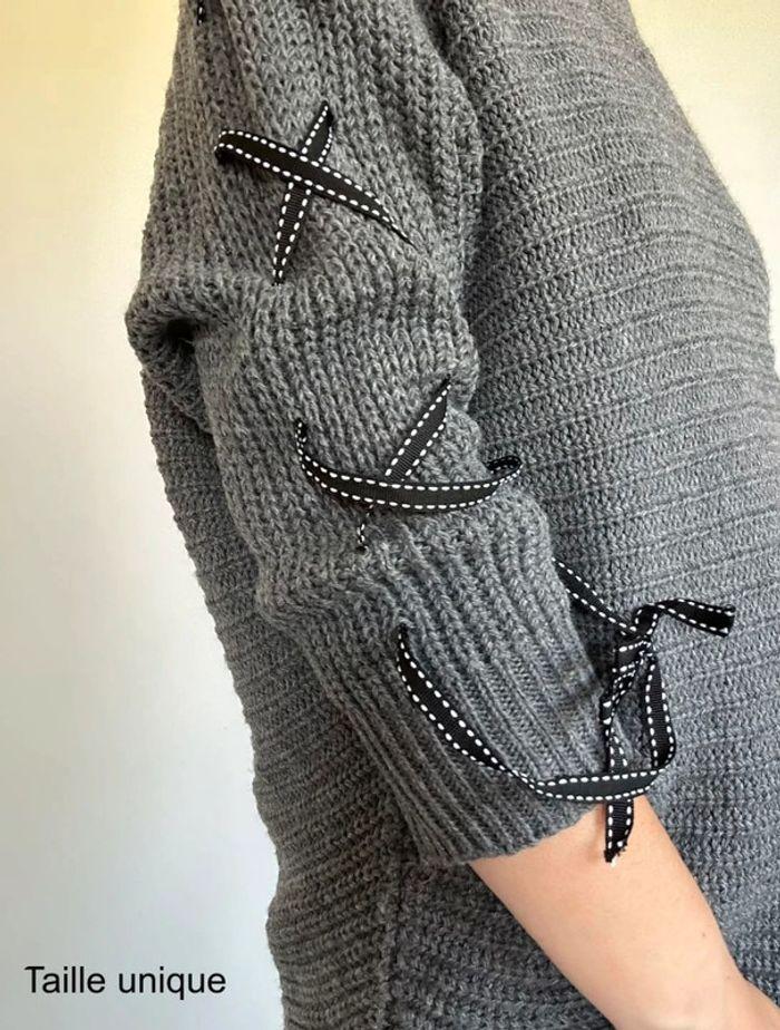 Pull long gris – Original et confortable, taille unique (36-40), très bon état 💖 - photo numéro 6