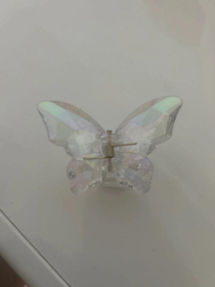 Barrette papillon - photo numéro 1