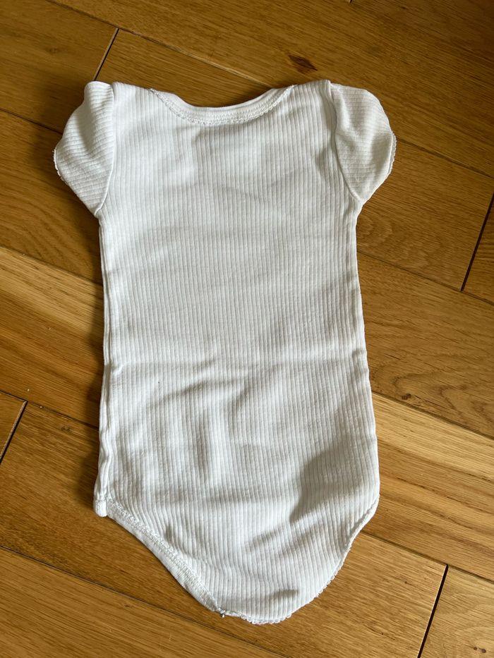 Body Petit Bateau taille 3 mois - photo numéro 2