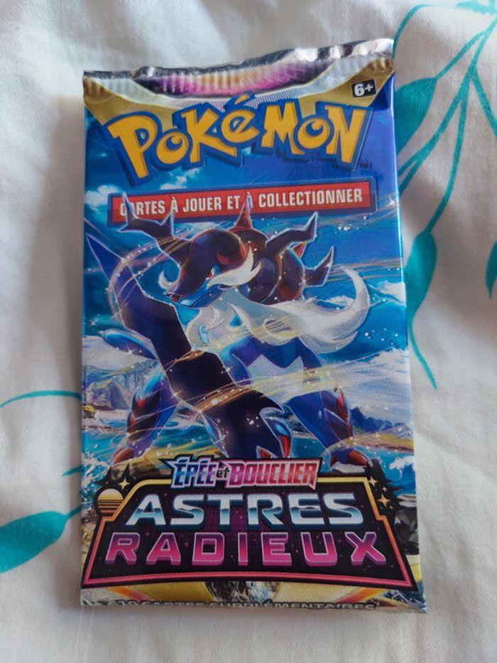 Booster Pokémon Astres Radieux Neuf - photo numéro 1