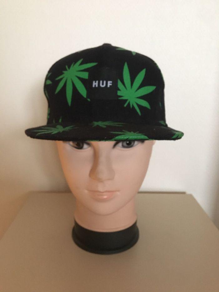 Casquette 🧢 HUF - photo numéro 1