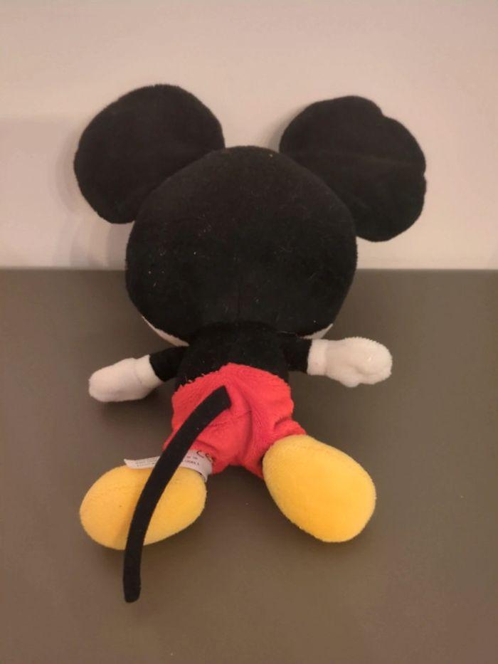 peluche Mickey Disneyland - photo numéro 3