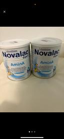 2 boites de lait novalac