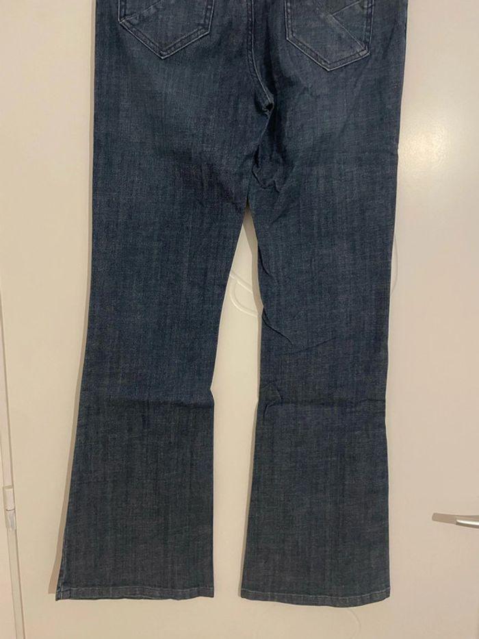 Jean bleu foncé taille haute coupe flare bas évasé large 3 suisses taille 36 - photo numéro 6