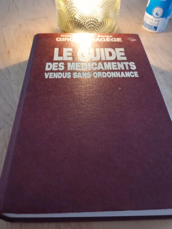 Superbe livre de médecine - photo numéro 1