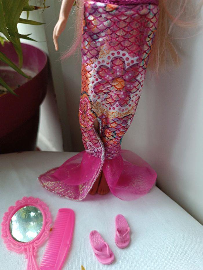 Poupée doll Barbie mattel mermaid secret sirène vêtement reversible surfeuse merliah 1999 - photo numéro 6