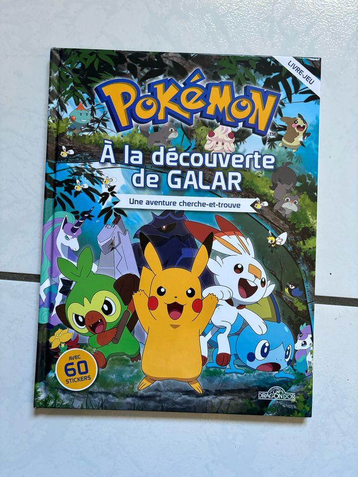 Livre jeu Pokémon - photo numéro 1