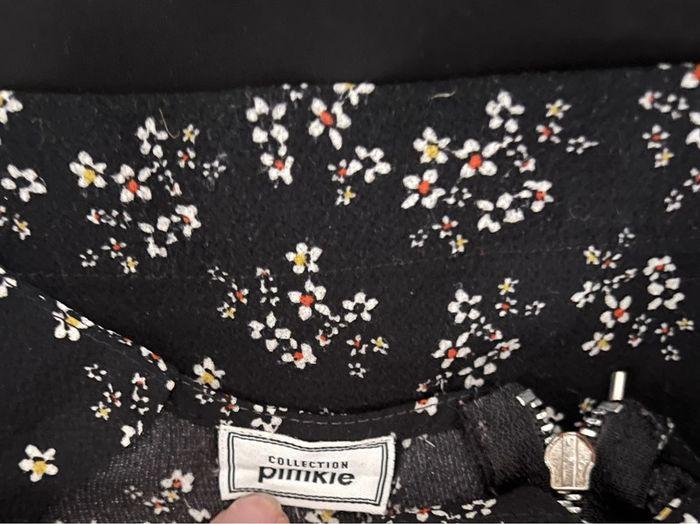 Blouse sans manches noir à fleurs - photo numéro 4