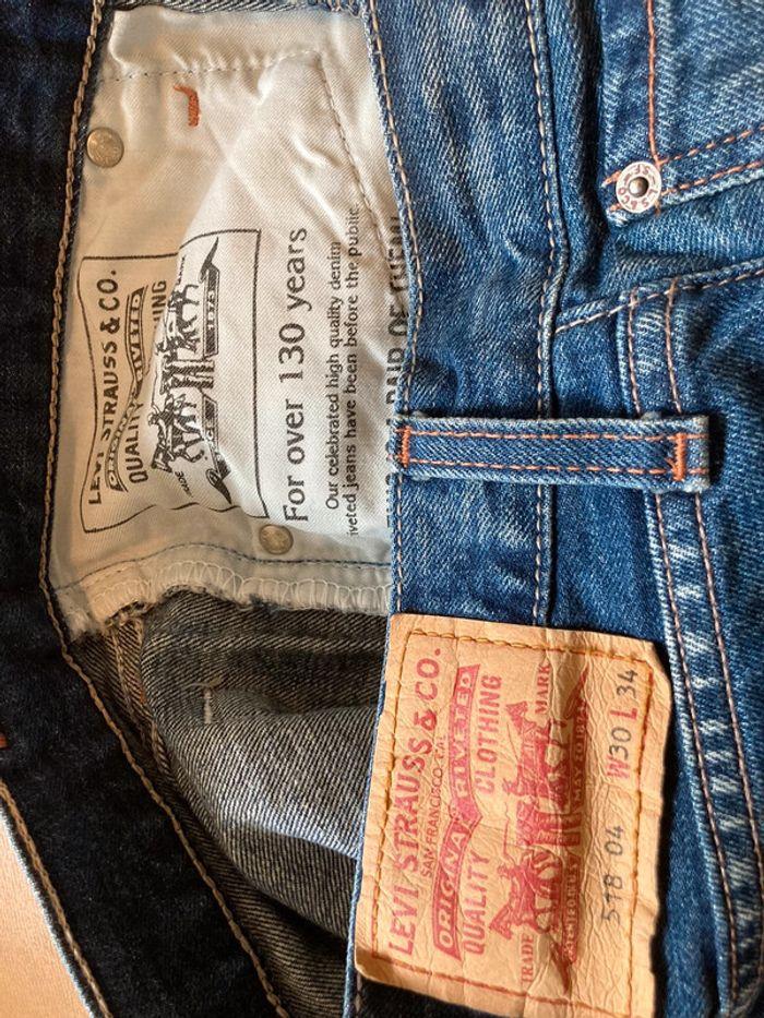 Jeans Levi’s modèle 518 taille W 30 / L 34 - photo numéro 5