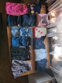 Lot fille 6 ans hiver (pantalon gilet pull jogging)