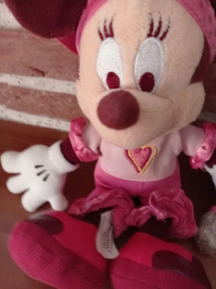 Peluche Minnie chanteuse rose - photo numéro 2