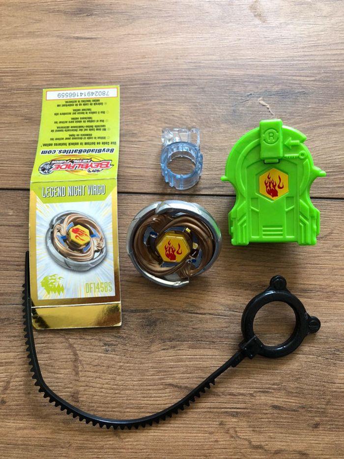 Hasbro métal fusion Beyblade Libra DF145BS - photo numéro 1