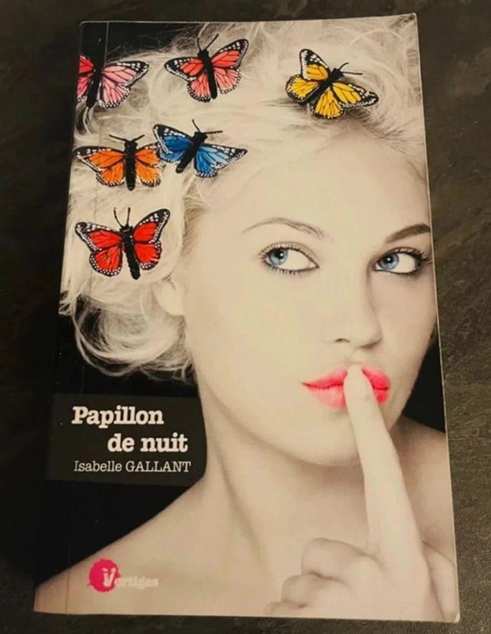 Papillon de nuit Isabelle galant - photo numéro 1