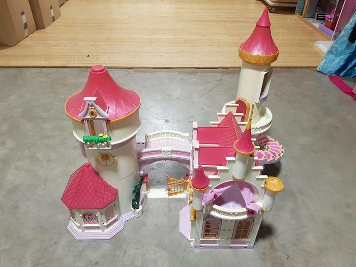 Chateau de princesse playmobil. - photo numéro 3