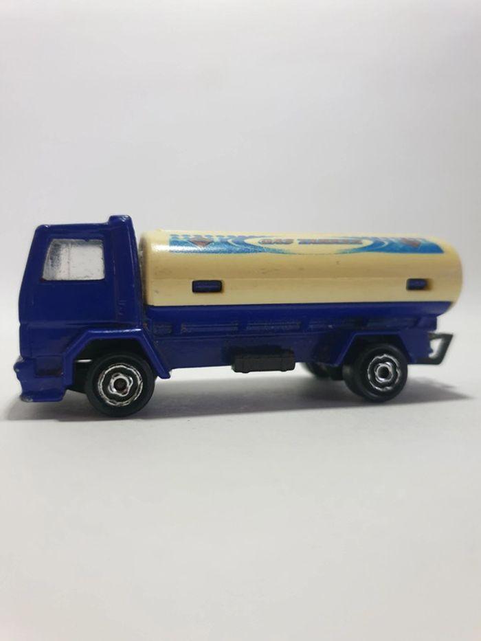 Majorette Ford Gas Tanker Bleu Blanc 1/100 - En Excellent État 🇨🇵 - photo numéro 1