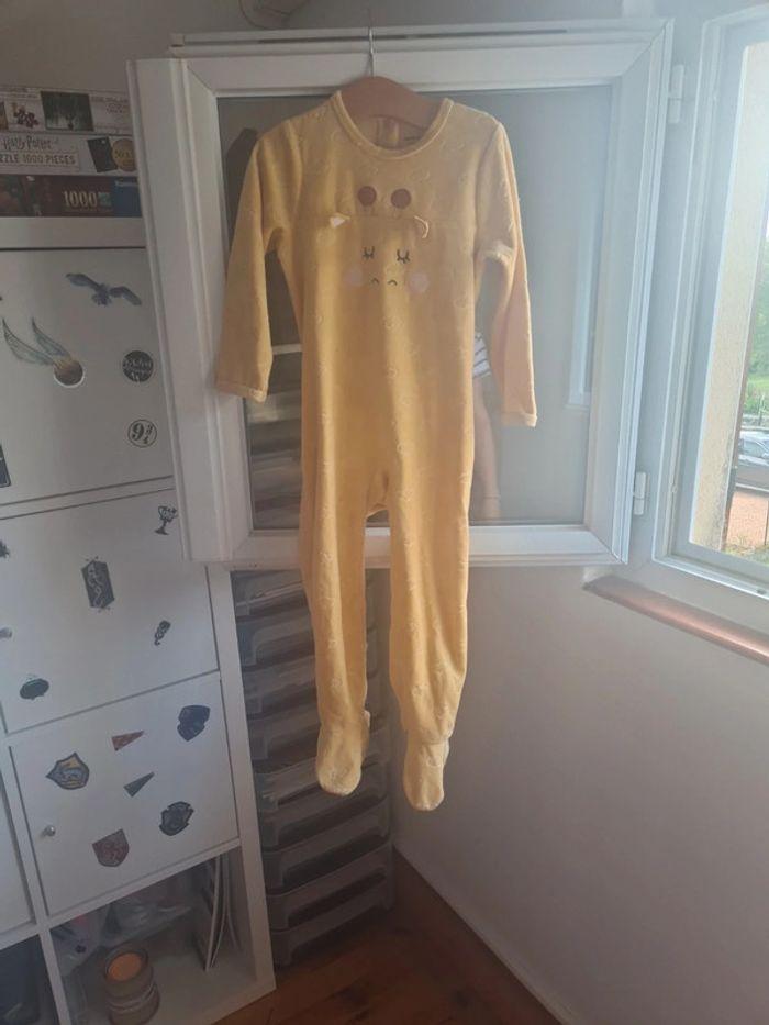 Pijama Verbaudet Girafe taille 3 ans - photo numéro 1