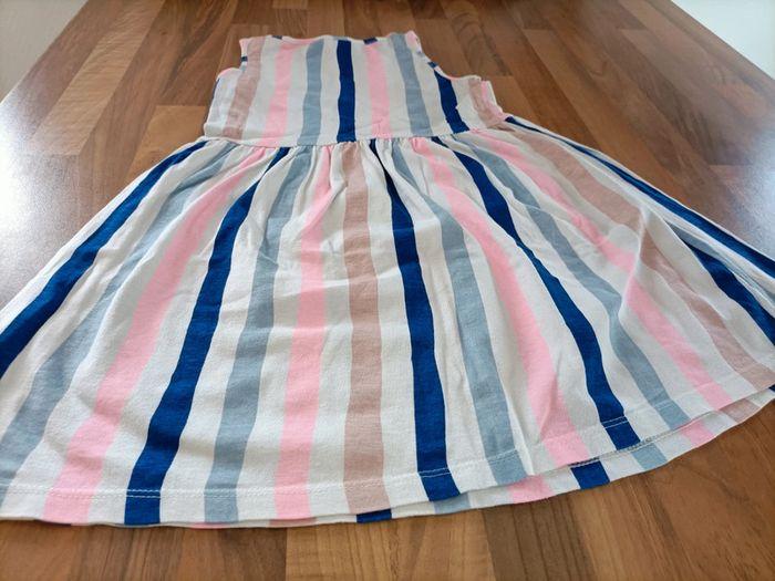 Robe rayée bleu blanc rose  4-6 ans h&m - photo numéro 5