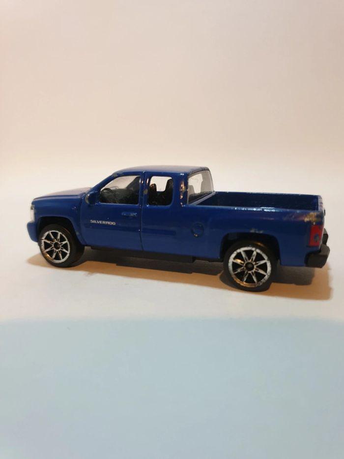 Majorette 217E Chevrolet Silverado Bleu - 1/71 - photo numéro 9