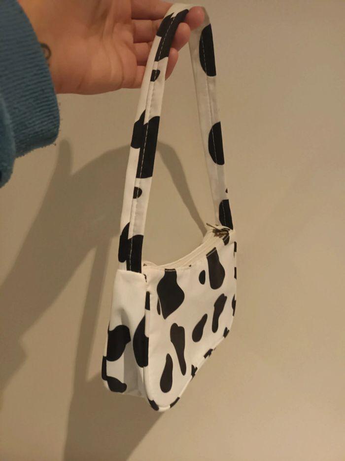 Mini sac à main vache 🐄 - photo numéro 3