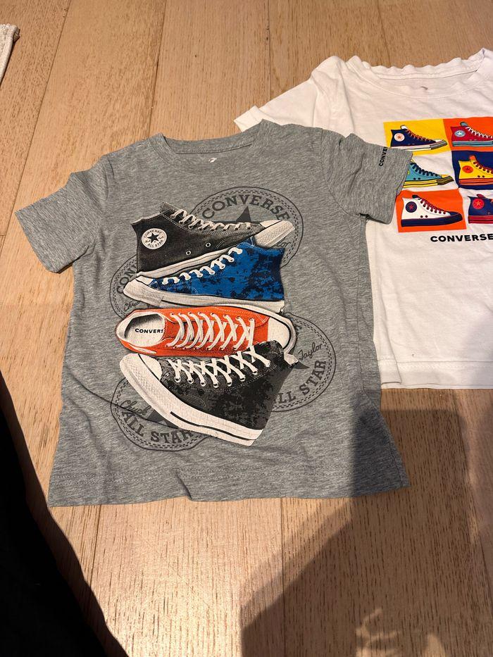 Lot de trois tee-shirts Converse 4 ans - photo numéro 3