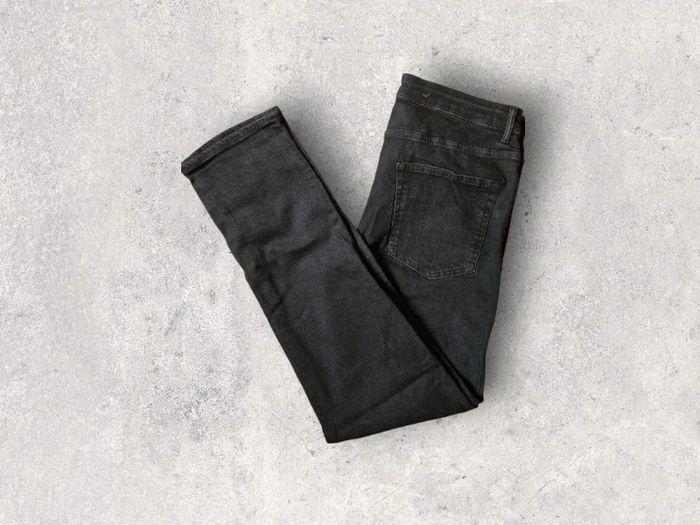 Jean homme noir H&M régular fit stretch - photo numéro 1