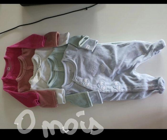 Lot 5 pyjamas en velours bébé - photo numéro 1