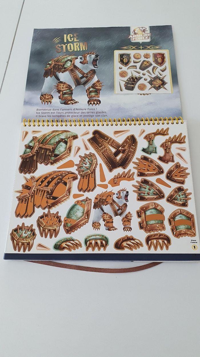 Cahier neuf de coloriages et stickers - photo numéro 2