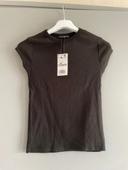 Tee-shirt stradivarius taille S