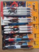 Lot de 10 stylos bic disney